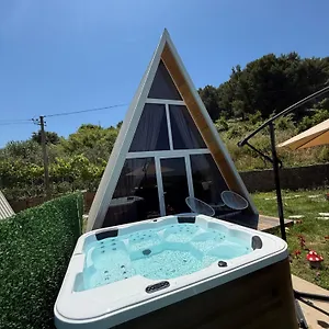 Alex's House Shiroke فيلة