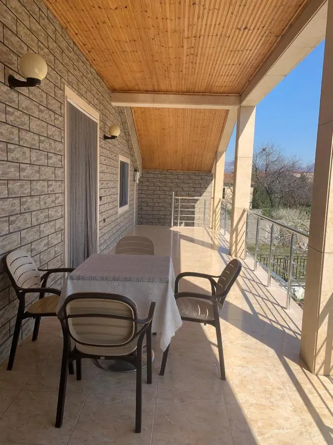 Villa Garden Shkodra Shkoder
